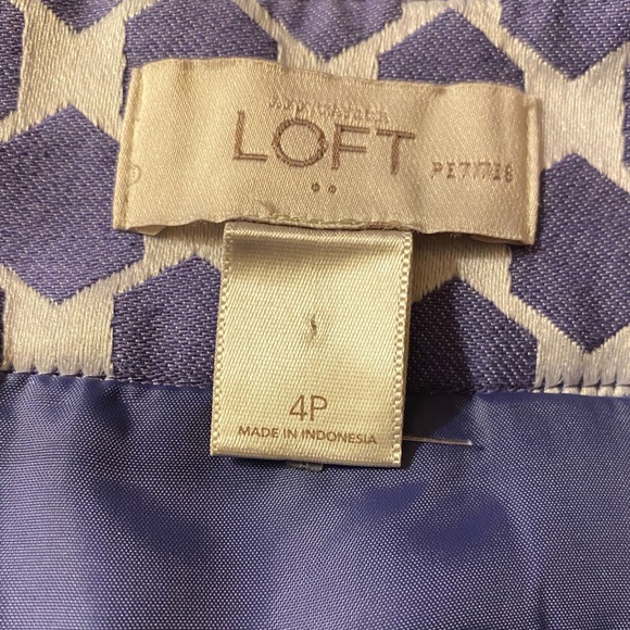 Ann Taylor LOFT 4P Lavender/White Skirt/side pockets~zip closure~fully lined - Picture 7 of 8